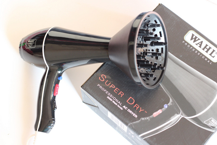 Wahl 5439-024 Hair Dryer with Diffuser Review - CurlsandBeautyDiary
