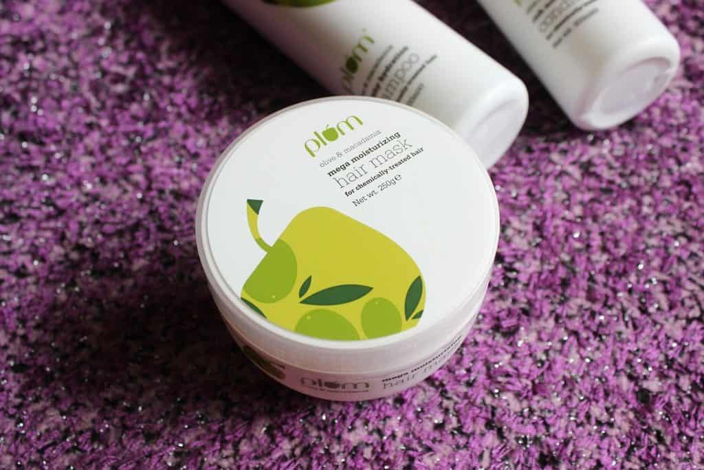 Plum Olive & Macadamia Mega Moisturizing Hair Mask