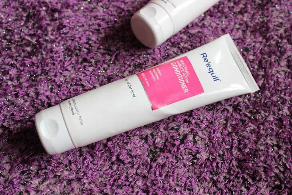 Re'equil Babassu and Murumuru Conditioners Review - image reequil-conditioner-review3-1024x683 on https://www.curlsandbeautydiary.com